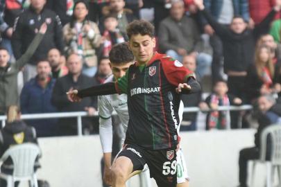 Karşıyakalı Adem Yeşilyurt'a Trabzonspor talip oldu