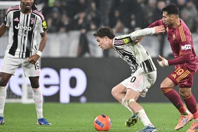 Kenan Yıldız'lı Juventus, Zeki Çelik'li Roma'yı yendi