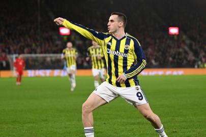 Kerem Aktürkoğlu, Avrupa Ligi'nde gollerine devam ediyor