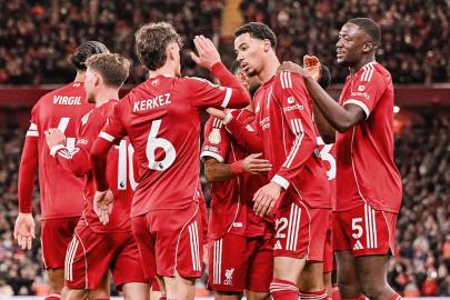 Liverpool, Brighton'a şans tanımadı!