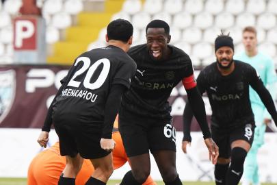 Manisa FK'ya Serik Spor karşısında tek gol yetti