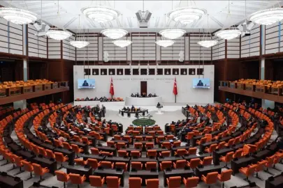 Meclis'ten esnafı rahatlatacak karar! Enflasyon muhasebesi 3 yıl ertelendi