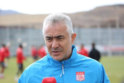 Mehmet Altıparmak: Üst sıralarda yer almak istiyoruz