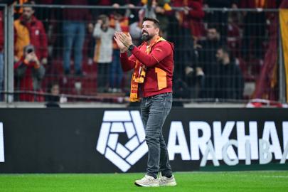 Milan Baros ile Lucas Podolski, Ali Sami Yen Spor Kompleksi'nde