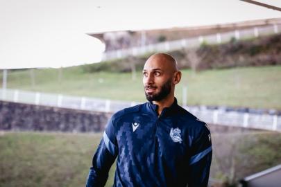 Ömer Toprak, Real Sociedad'da göreve başladı