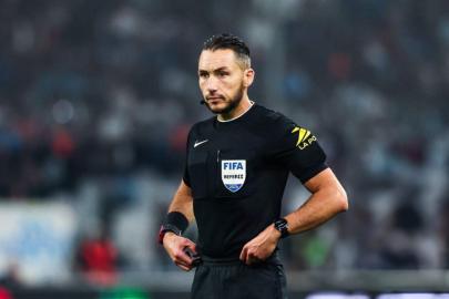 Samsunspor-AEK maçını Fransız hakem Jeremie Pignard yönetecek