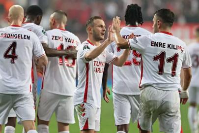 Samsunspor - AEK: Muhtemel 11'ler