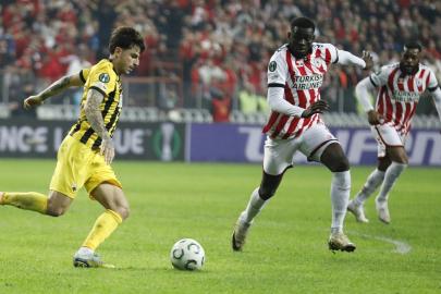 Samsunspor, AEK'ya yenildi