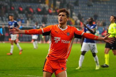 Süper Lig'in yeni gol kralı Eldor Shomurodov