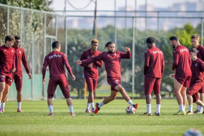 Trabzonspor, 7 eksikle İzmir’e gitti!