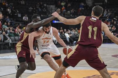 Trabzonspor’dan deplasmanda 101 sayı: Galatasaray’ı devirdi