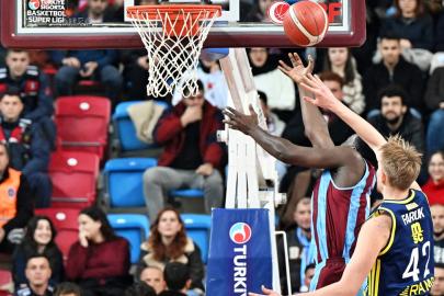 Trabzonspor'dan Fenerbahçe'ye 26 sayılık fark!