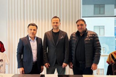 Vanspor'da teknik direktörlük görevine Osman Zeki Korkmaz getirildi