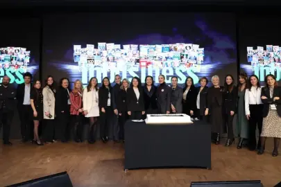 Yeşil dönüşüm için ortak yol haritası! Turkuvaz Medya’da sürdürülebilirlik liderleri ödüllendirildi