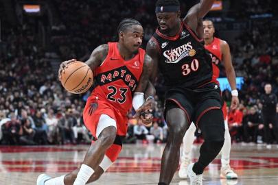 Adem Bonalı Philadelphia 76ers, Toronto Raptors'a yenildi