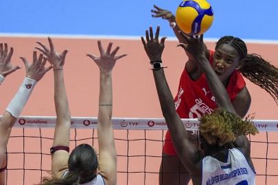 Aras Kargo, Nilüfer Belediyespor'u yendi