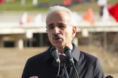 Bakan Uraloğlu: Ankara-Samsun arası 2,5 saate düşecek