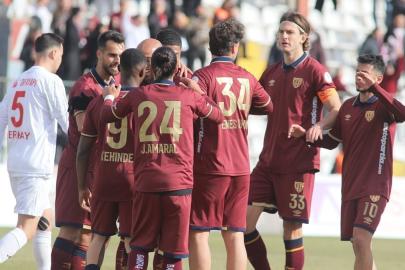 Bandırmaspor, Pendikspor'u dört golle geçti