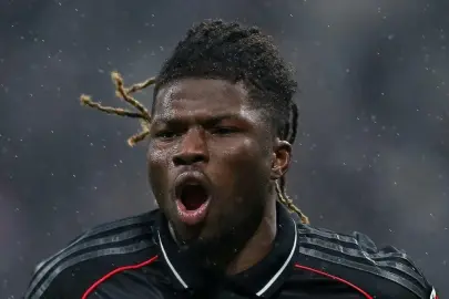 El Bilal Toure, rekor için geri sayımda