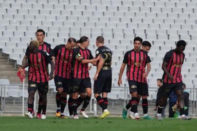 Fatih Karagümrük'te 4 futbolcuyla yollar ayrıldı