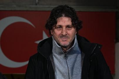Fatih Tekke: 11’e 11 oyundan memnun değilim