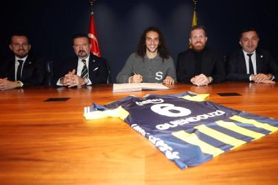 Fenerbahçe’den orta sahaya yıldız takviye: Mattéo Guendouzi sarı-lacivertli formayı giydi