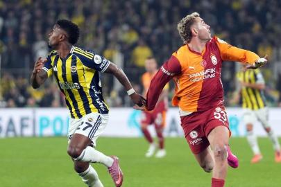 Galatasaray - Fenerbahçe maçının ilk 11'leri