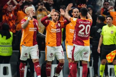 Galatasaray ocak ayında dört kulvarda maça çıkacak