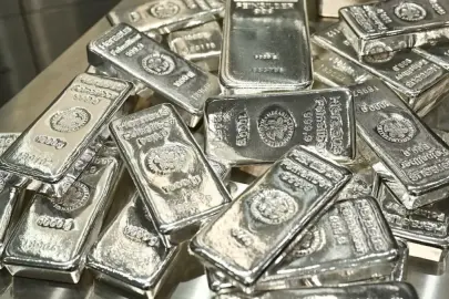 Gümüşten tüm zamanların rekoru: 103 dolar