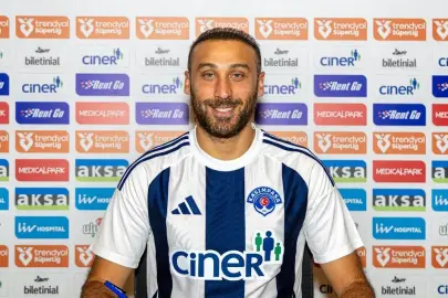 Kasımpaşa, Cenk Tosun'u açıkladı