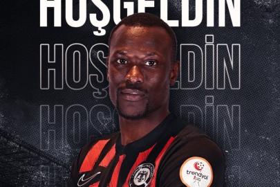 Mame Thiam, Çorum FK'nın yolunu tuttu