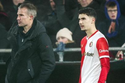 Robin van Persie'nin oğlu maça damga vurdu: Girer girmez 2 gol birden attı...