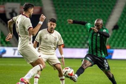 Sakaryaspor - Bandırmaspor maçında kazanan yok