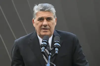 Serdal Adalı: Transferlerin gecikmesinin parayla pulla bir alakası yok