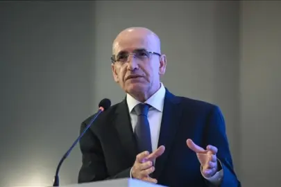 Şimşek Hong Kong’da yatırımcılarla buluşacak