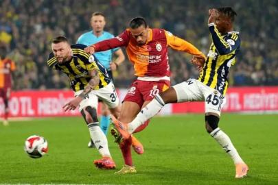 TFF resmen açıkladı: Galatasaray-Fenerbahçe derbisinin saati değişti