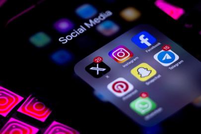 ABD İç Güvenlik Bakanlığı, sosyal medyada göçmenlik dairesini eleştirenlerin bilgilerini istedi