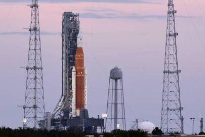 Artemis roketi onarım için hangara çekiliyor: Ay görevi ertelendi