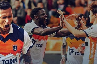 Başakşehir, Akdeniz'de golcüyleriyle yeniden ayağa kalktı! (Maç özeti | Alanyaspor 1-2 Başakşehir)