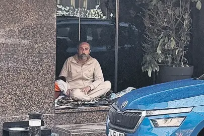 Bebek Otel ona kaldı