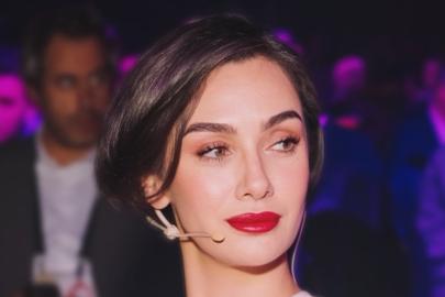 Birce Akalay'dan Beren Saat'e olay yorum: Şarkıcı beğenmedim