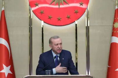 Erdoğan: Türkiye güçlü geleceğe yürüyor