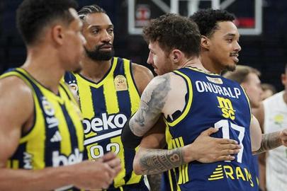 Fenerbahçe Beko kupada adını Dörtlü Final'e yazdırdı; rakip Türk Telekom