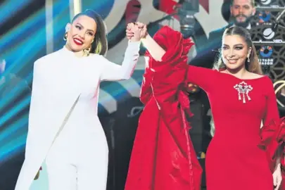 İki dev ses Eiyad’da buluştu