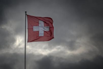 İsviçre'de, nüfusu 10 milyon ile sınırlama önerisi referanduma sunulacak