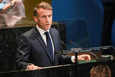 Macron, ABD Yüksek Mahkemesinin tarife kararını değerlendirdi