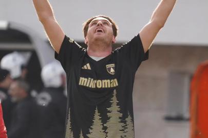 Muğlaspor müthiş seriyle zirveye kondu