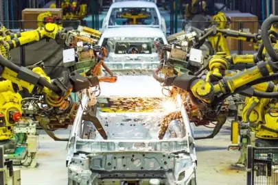 Otomobil satışında gaza basıldı! Yılın ilk ayında 3,06 milyar dolarlık ihracat rekoru kırıldı