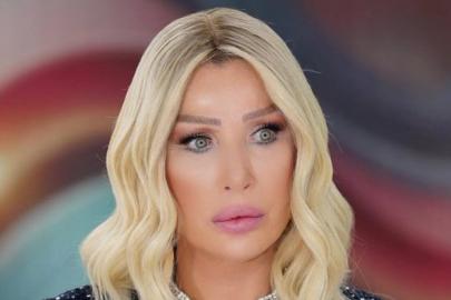 Seda Sayan'dan Amerika'da! Valizli ikonik pozu verdi