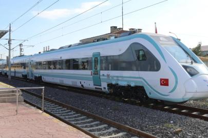 Türkiye demir yolu tecrübesiyle Asya ve Afrika ülkelerine örnek oldu